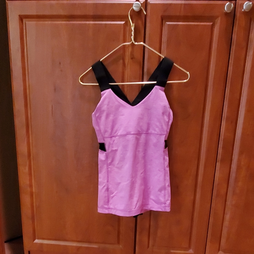 Lululemon Pink and Black Top - Size 8